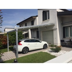 tettoia con tenda scorrevole 